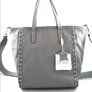 Grey tote bag!! place an offer & i’ll work w u :))